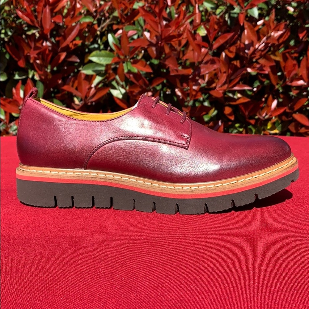 Jafa 397 Ruby Loafers Size 38 NWOB